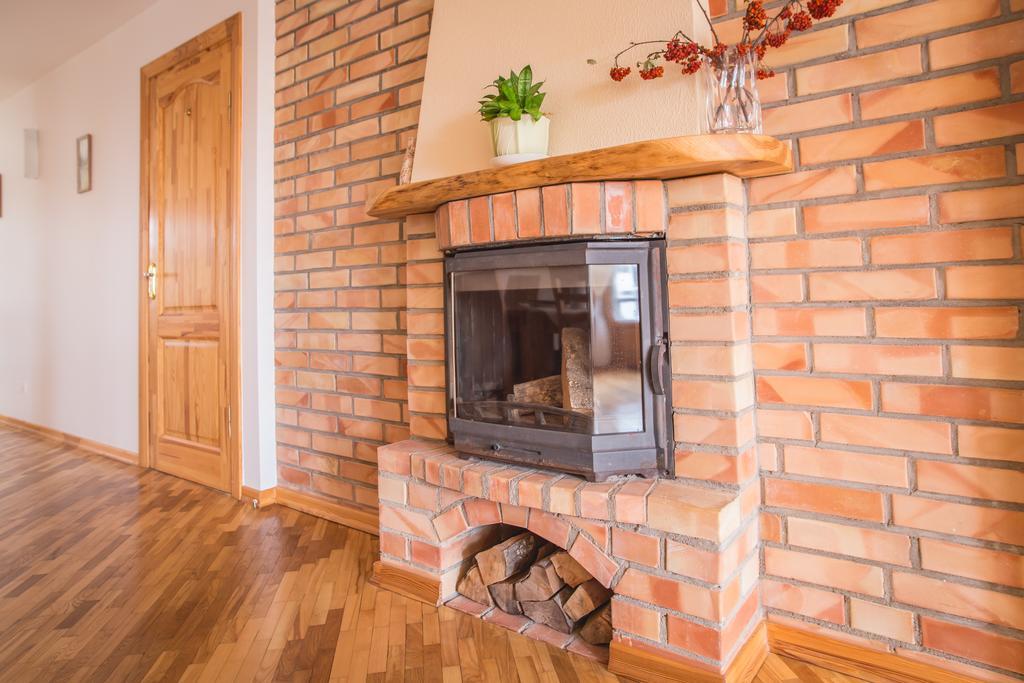 Viesu Maja Janis Hotel Мадона Екстериор снимка