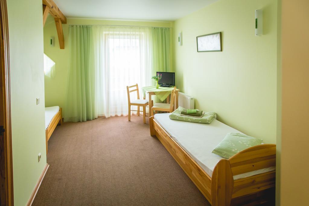 Viesu Maja Janis Hotel Мадона Стая снимка