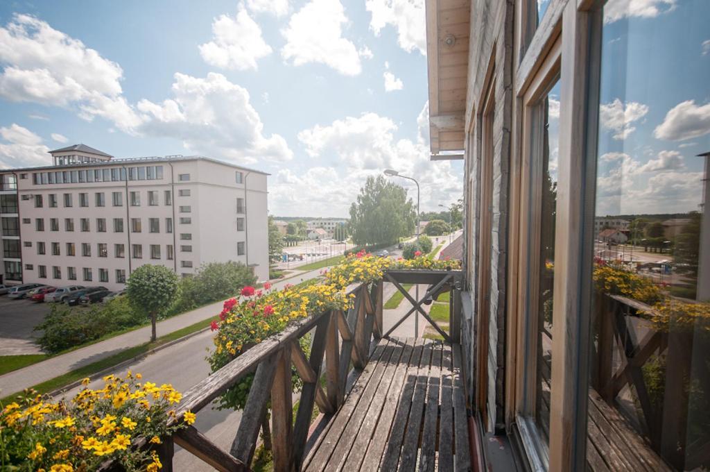 Viesu Maja Janis Hotel Мадона Екстериор снимка